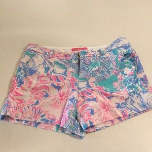 Lilly Pulitzer shorts size 8